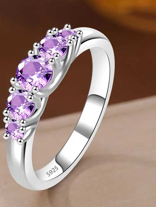 Кольцо из чистого Укр.Золото 925 пробы серебра