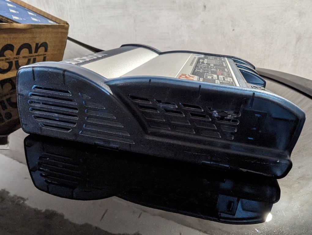 Audison SRX2 автомобильный усилитель звука