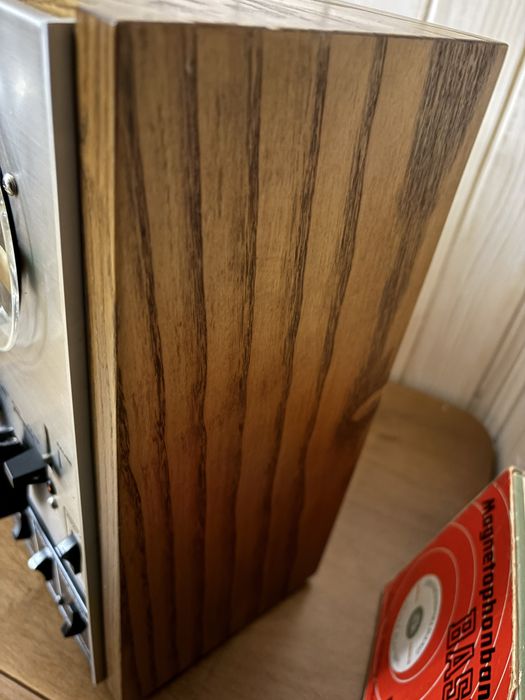 Магнітофон AKAI 4000 DS Mk-II в колекційному стані з десятком бобін