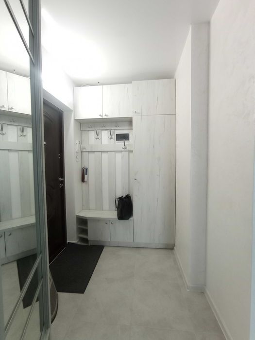 Здається 1км квартира на Дружбі в новобудові