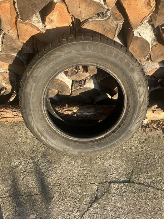 Opony zimowe Firestone