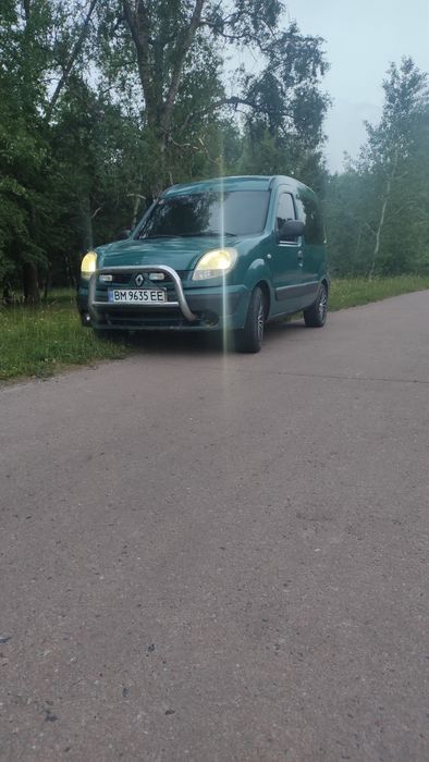 Продам Рено Кенго.
