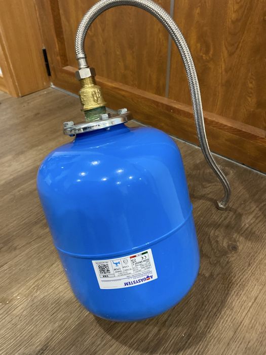 Vaso de expansao para cilindro