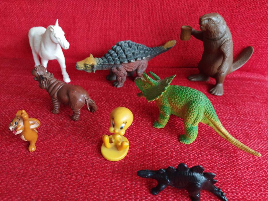 Conjunto de 8 bonecos 3D - Animais vários