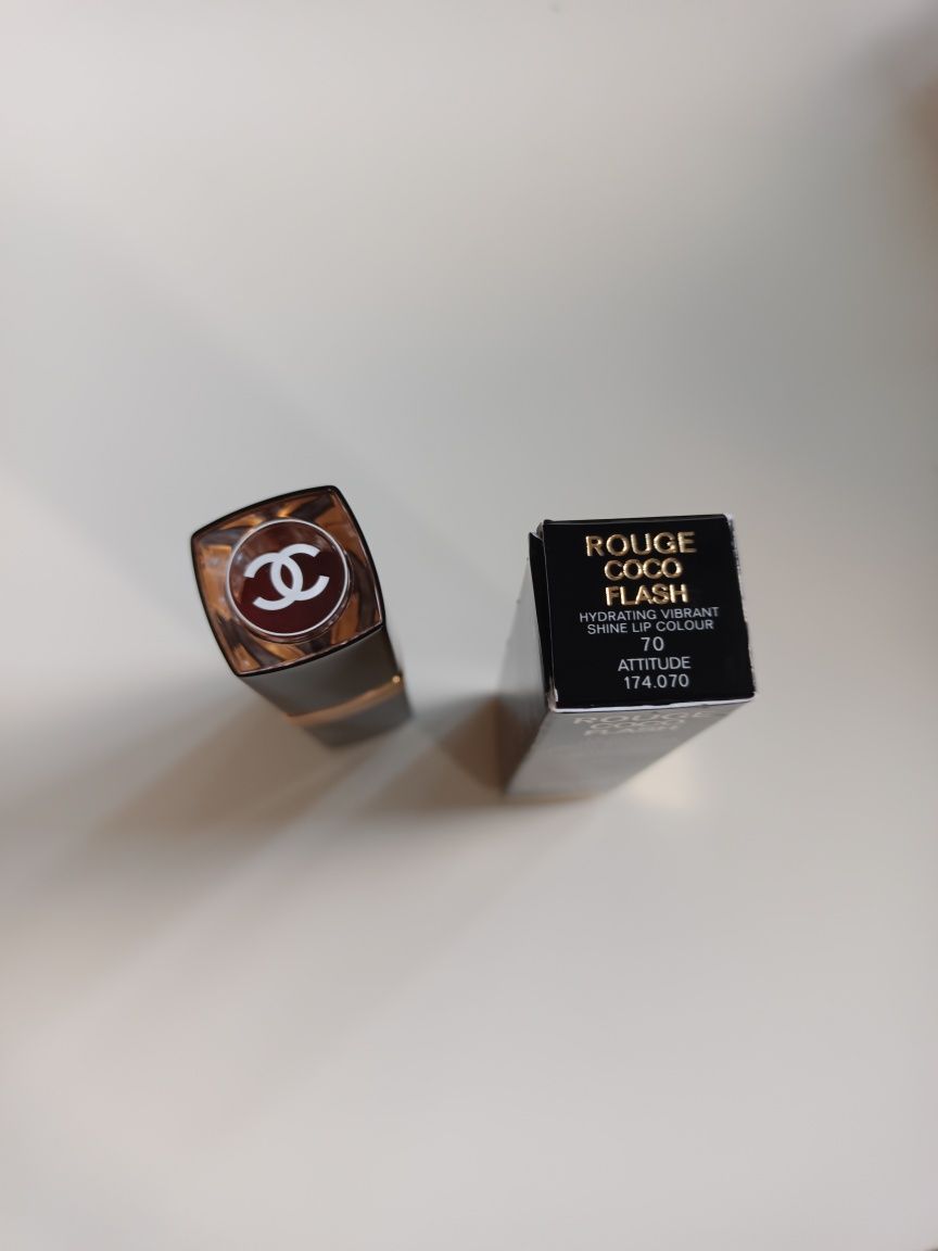 Nowa, nawilżająca pomadka Chanel