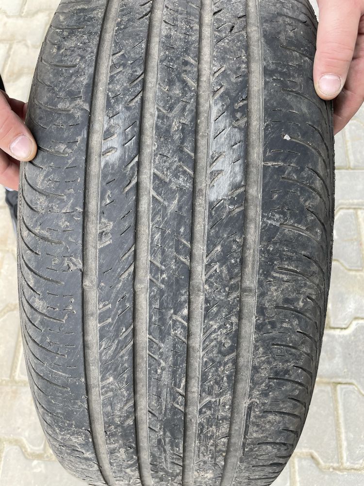 Шини літні Сontinental 235/55 R17