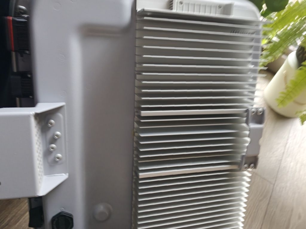 Falownik 4kW Inwerter Huawei 4KTL-M1