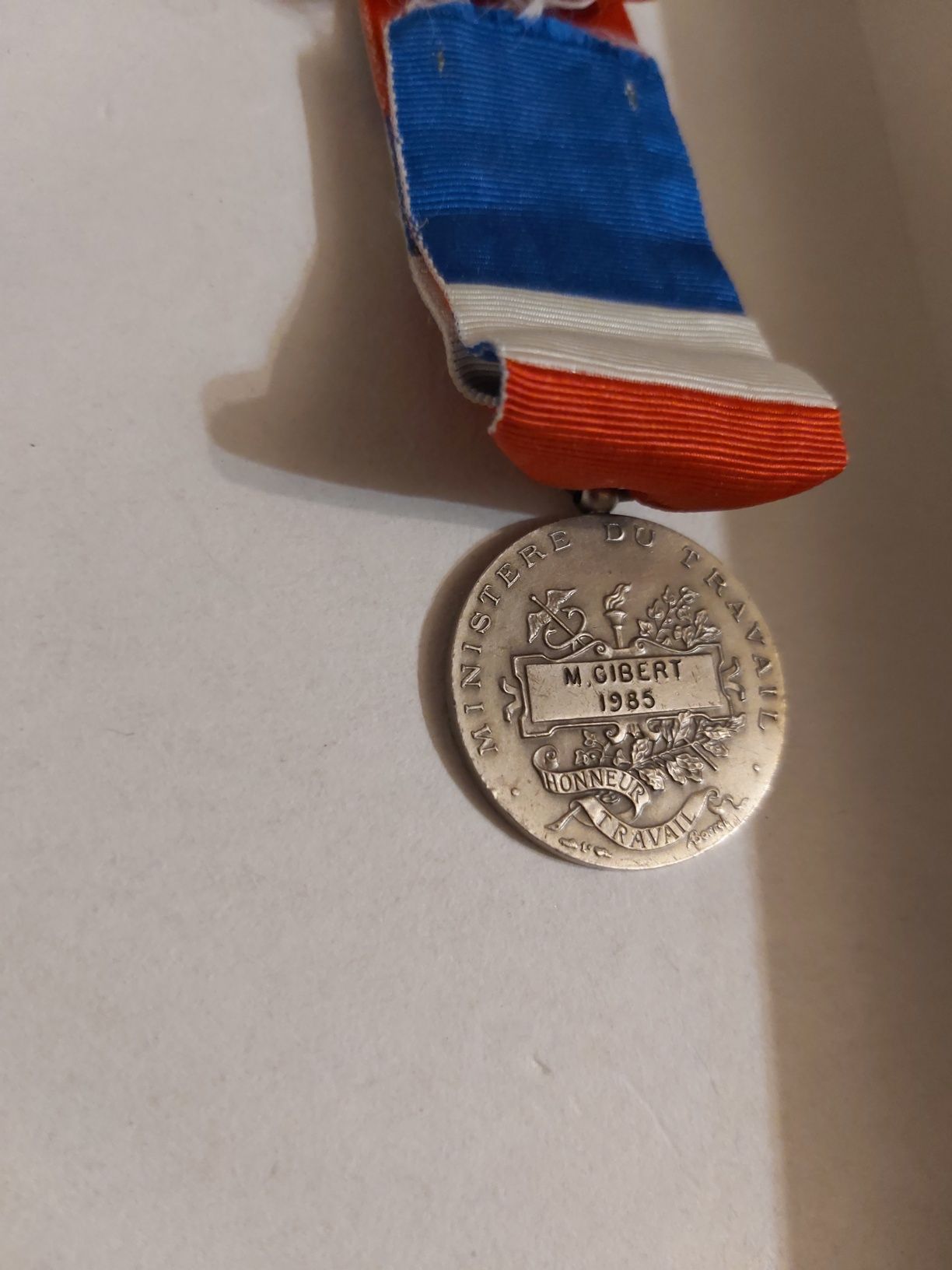 Медаль серебряная