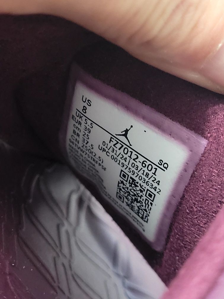 Шлепанцы NIKE JORDAN нові original жіночі