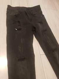 Spodnie jeans z laycra czarne z dziurami roz metki Smodne stan b dobry