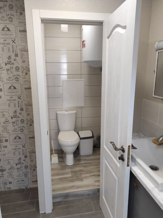 Продам комерційне приміщення, площа 71.7кв.м.