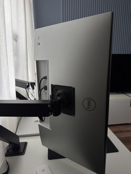 Монітор Dell U2724D 120 гц 2к