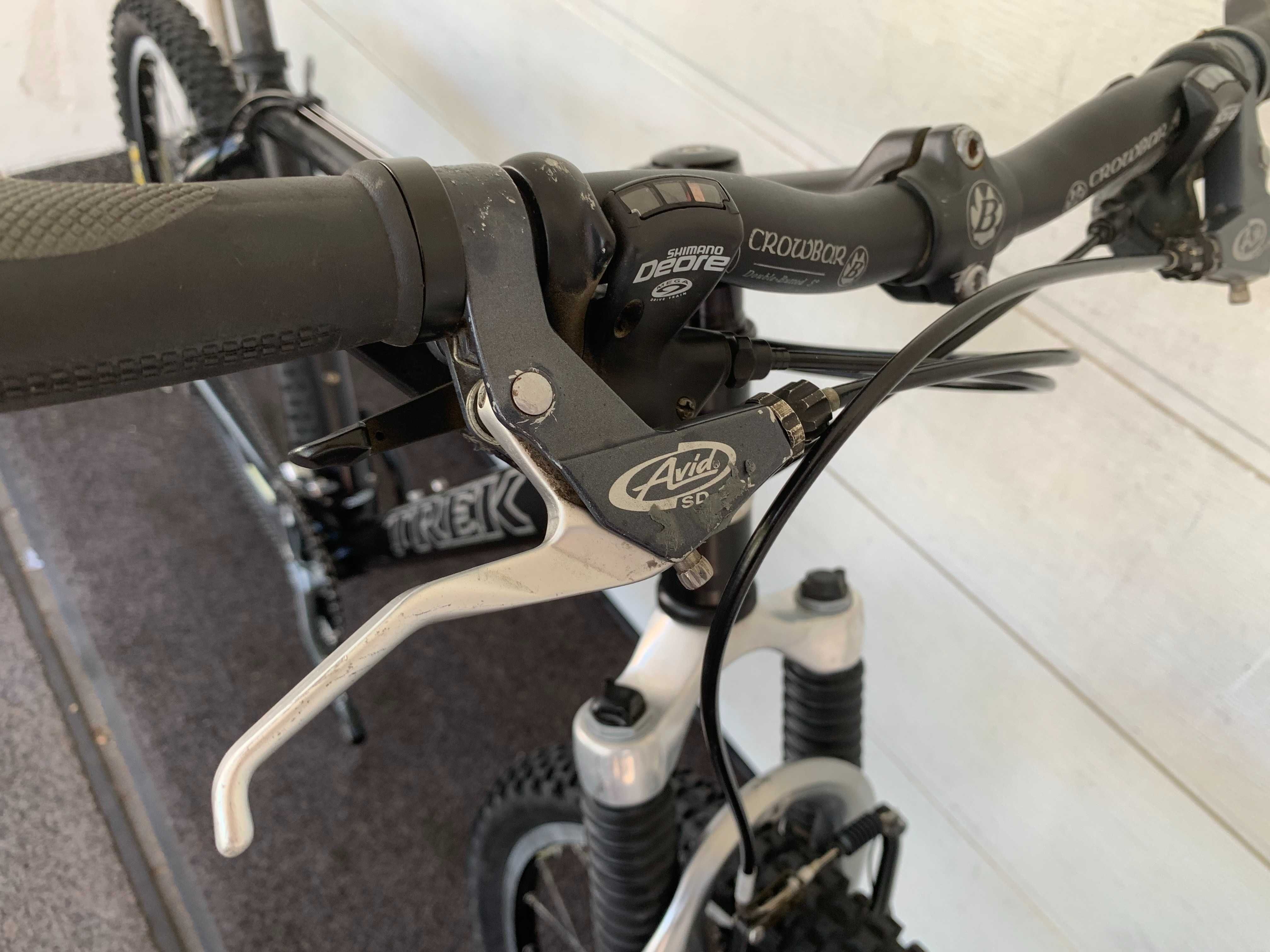 Rower Trek 6700 Shimano Deore LX Rock Shox Bontrager