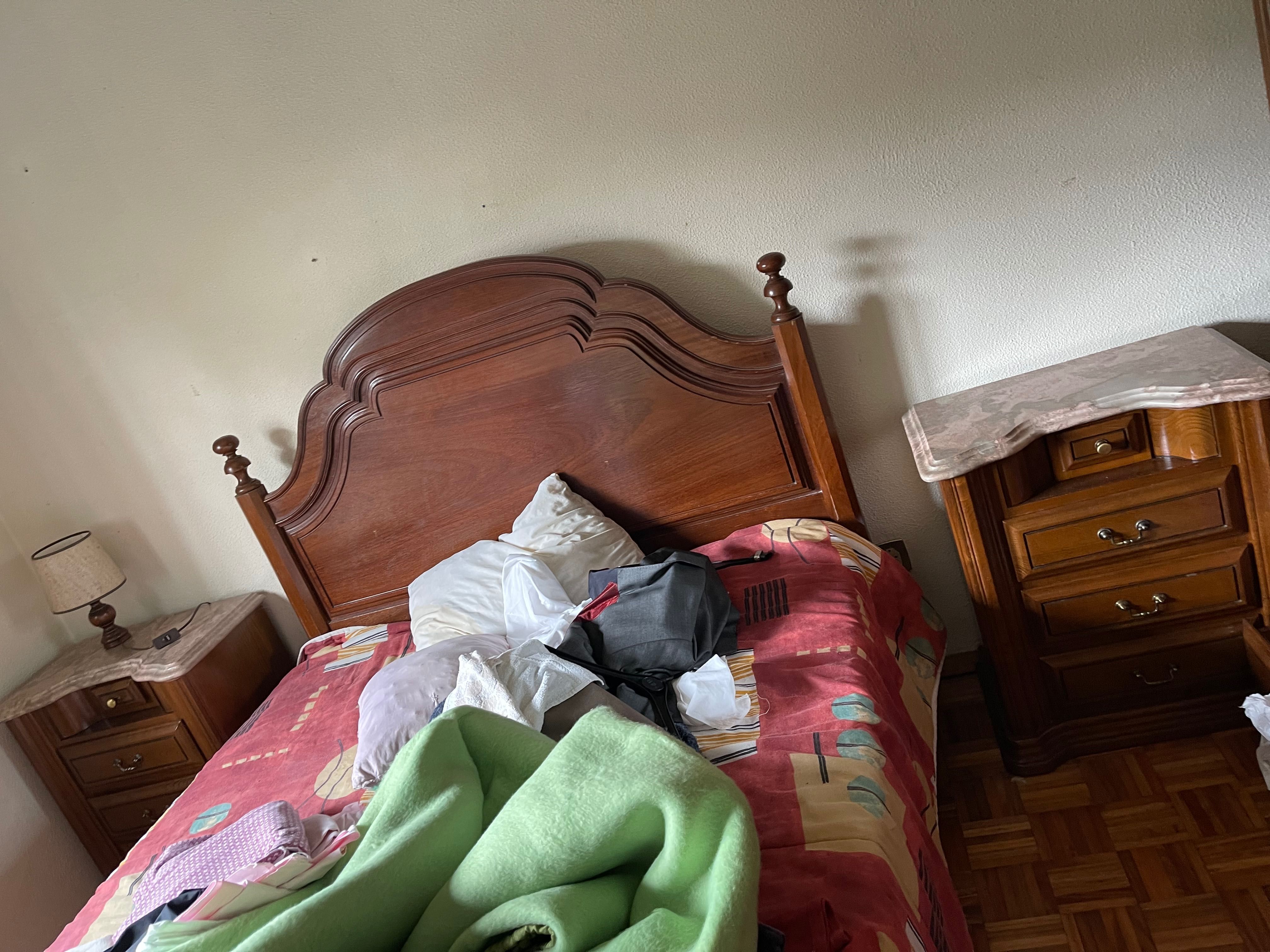 Vendo mobília de quarto completa