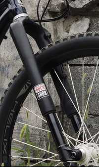 Rock shox rs1 (sid, reba, fox)