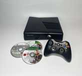 Xbox 360 Slim 250GB z padem i 3 grami – sprawny, kompletny zestaw