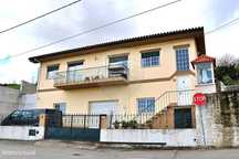 Moradia T5 para venda