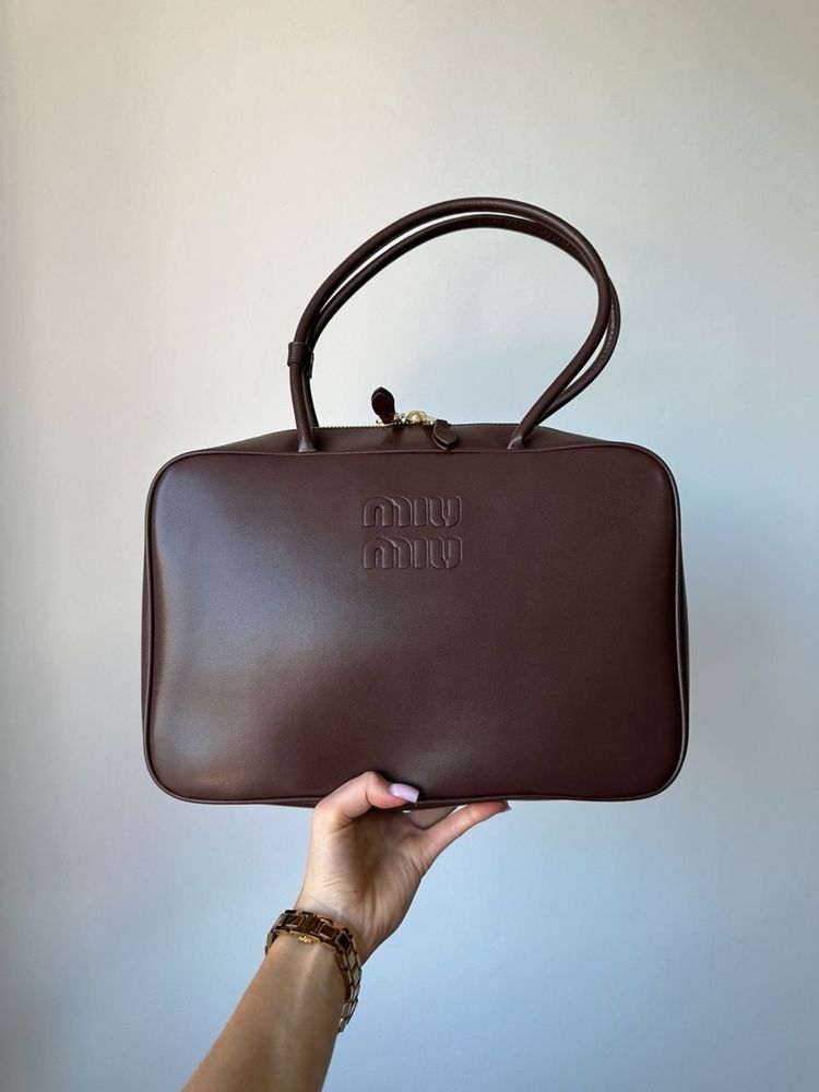 Сумка Miu Miu Beau Top-Handle шкіра | шоколадна | золота фурнітура
