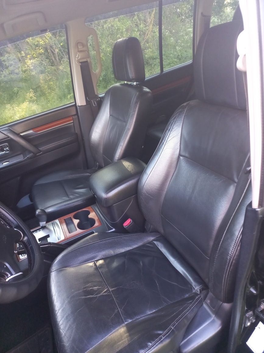 Mitsubishi Pagero  Vagon IV ( Міцубісі Паджеро Вагон 4)