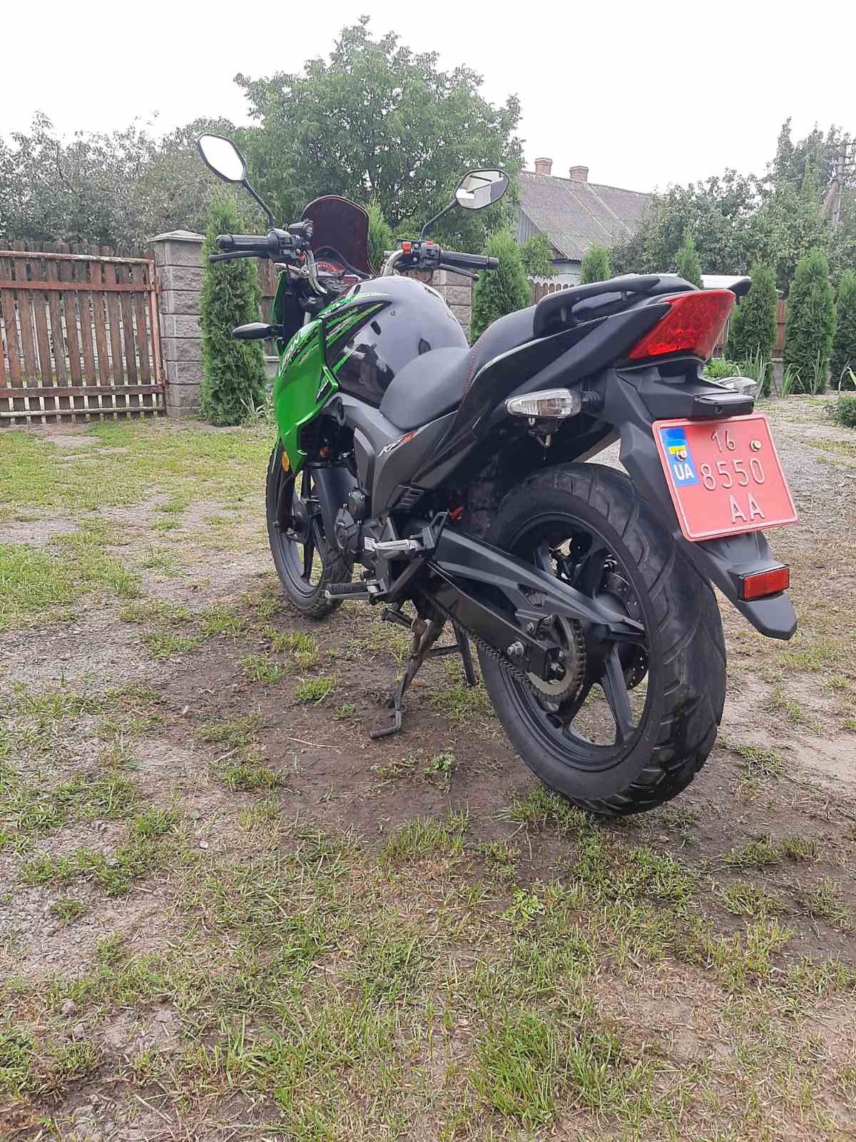 Продам lifan kp200