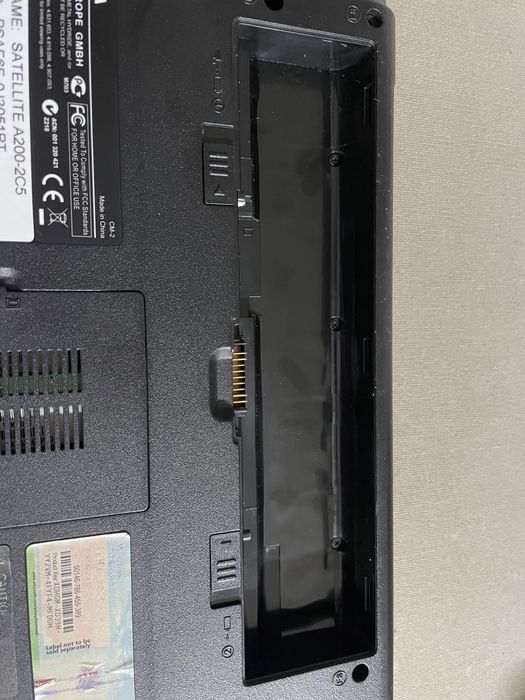 Pc toshiba + carregador