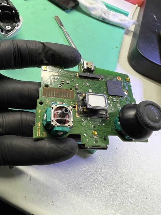 Ремонт мобільних телефонів СЦ«MobiФОН»