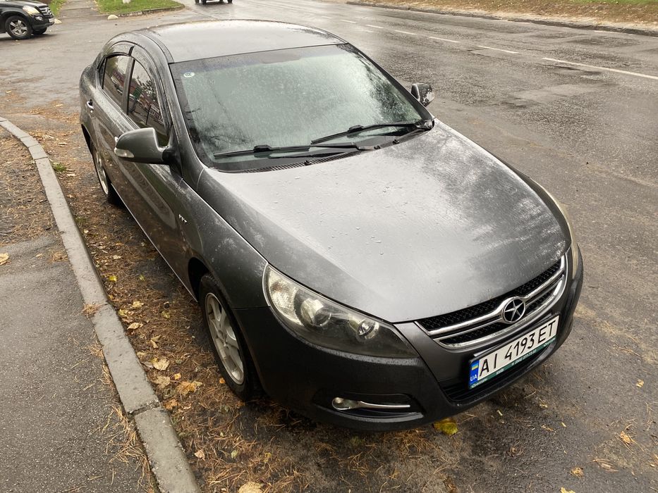 Продам jac j5. Авто своє. Не фарбована. Не бита.