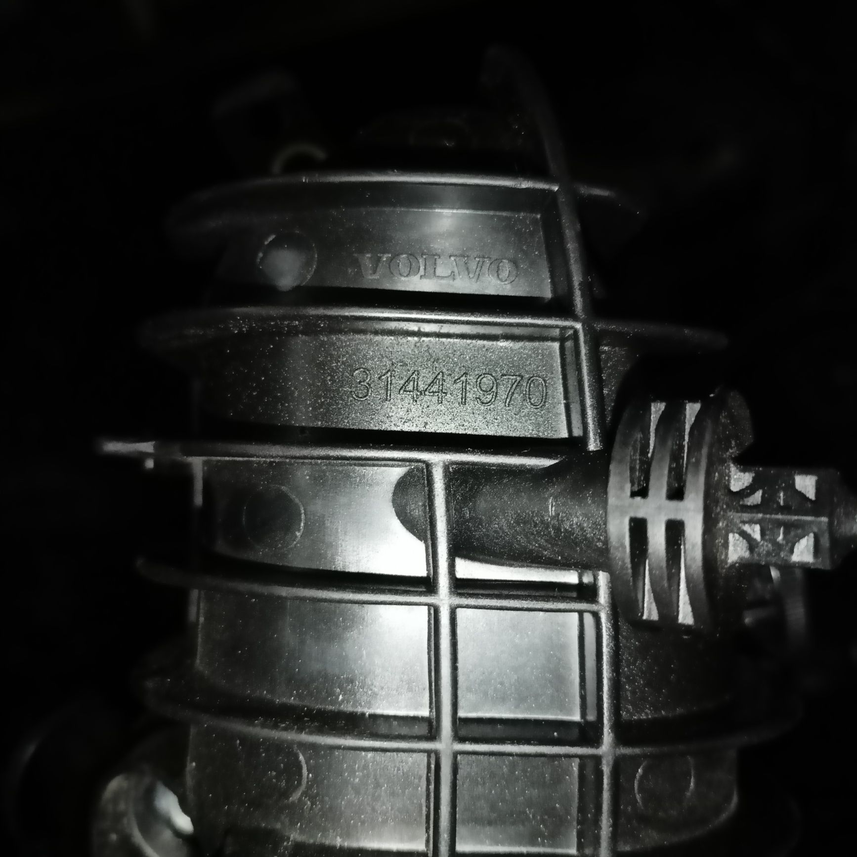 Kolektor ssący Volvo 2.0 VEA T5,T6,T8  31441,970