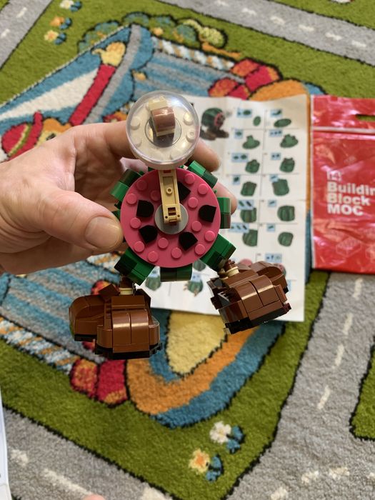 Дитяча іграшка конструктор лего італійські меми жирафа челесте целесте