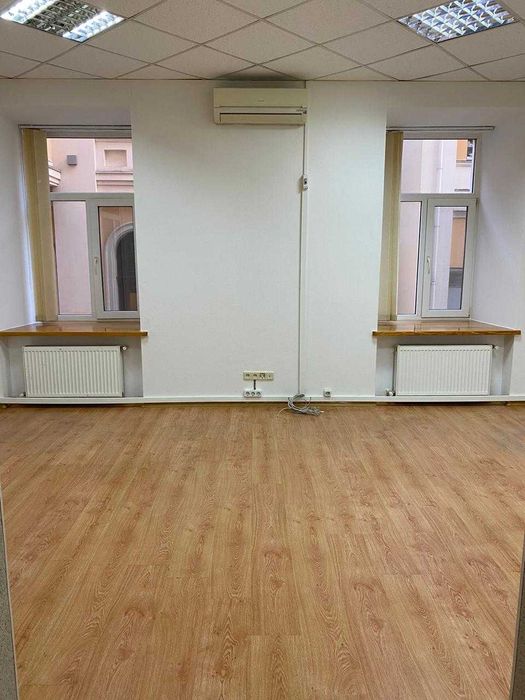 Офис 9 отдельных кабинетов 215 м2 пер Чайковского