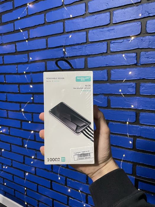 Розпродаж! Новий повербанк Power Bank 10000 mAh з вбудованими кабелями