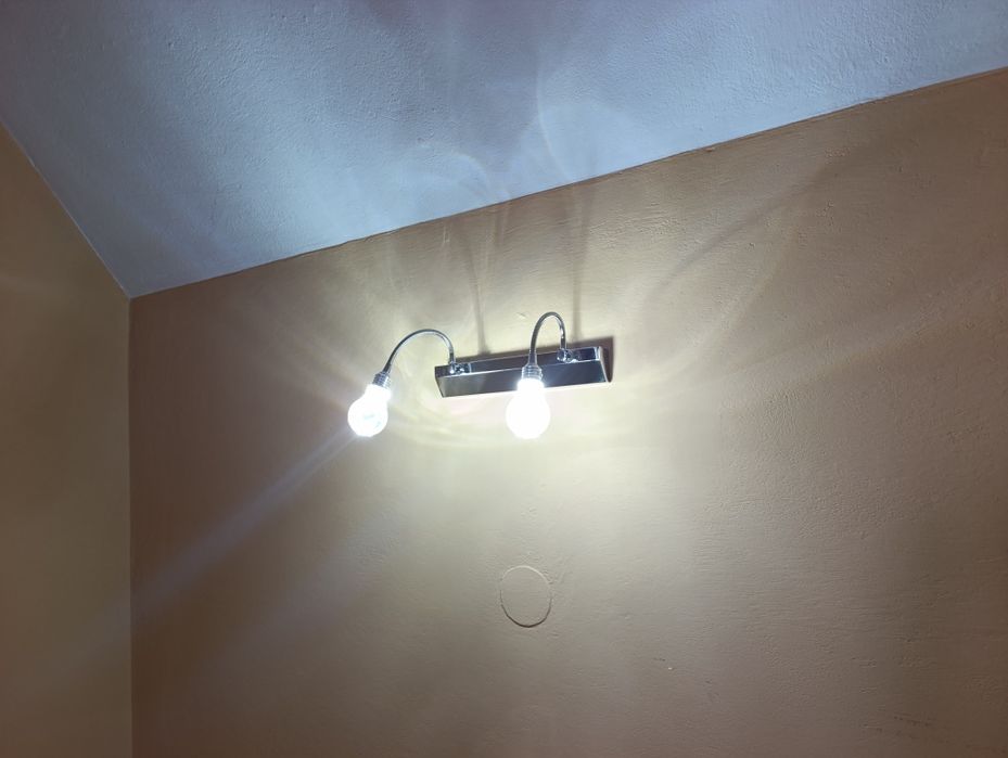 Lampy wiszące i kinkiety w bardzo dobrym staniem sta