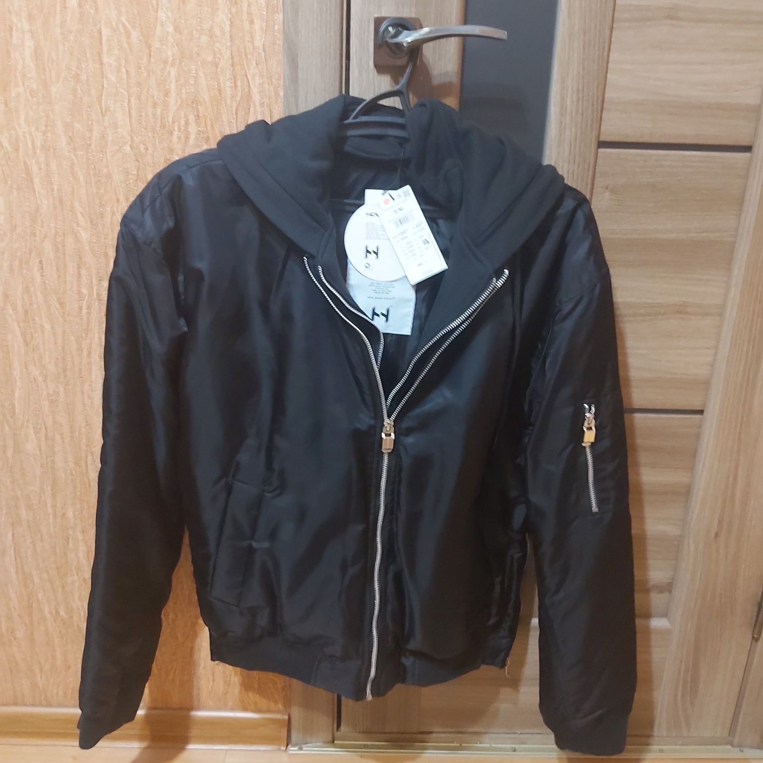 Куртка (48~50 розмір)