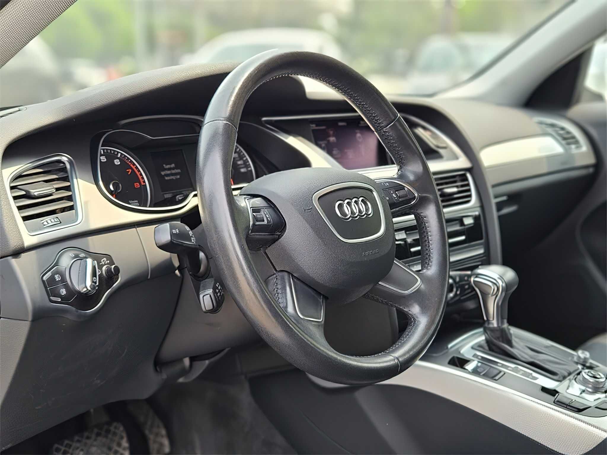 Audi A4 quattro Premium 2014