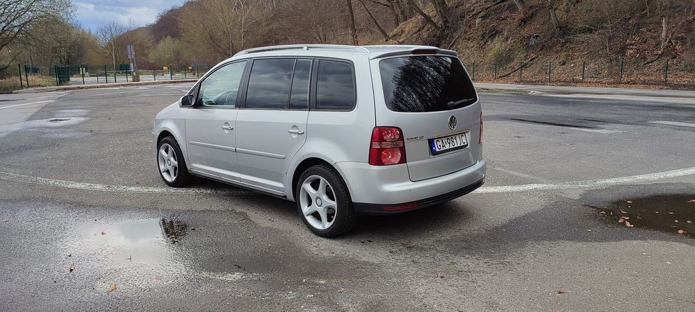 VW Touran 1.9tdi 2007r