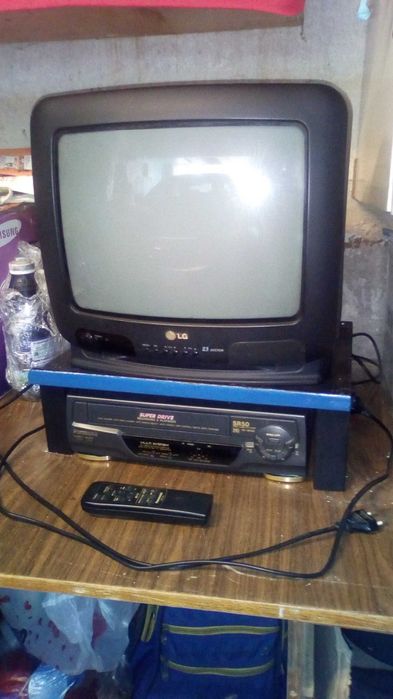 телевизор LG но с проблемой