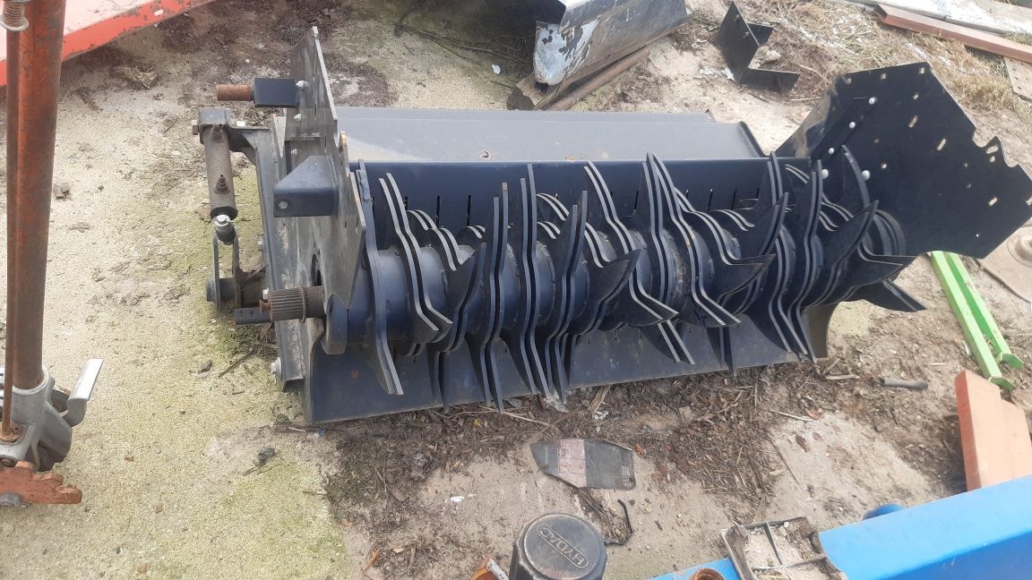 Rotor  nowy z podłogą i nożami do prasy new holland