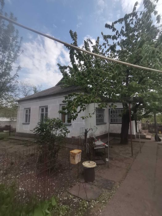 Продам затишний будинок в Єлизаветівці