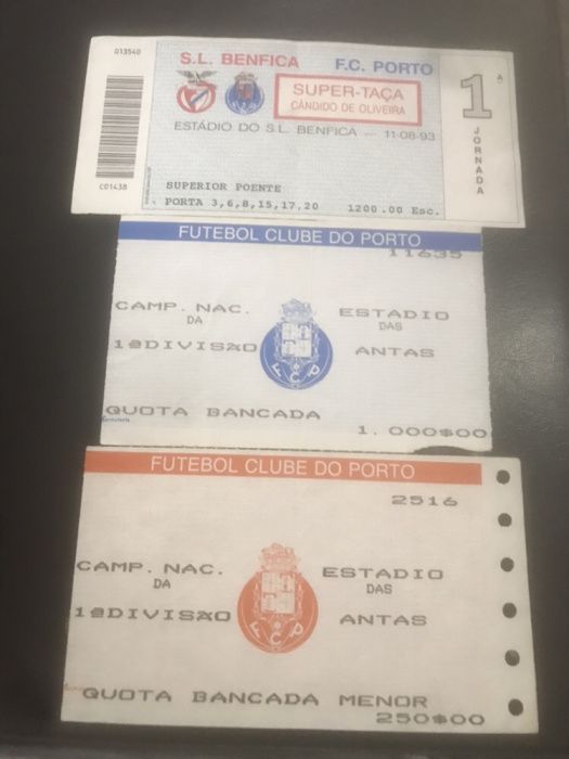 Lote 3 bilhetes de futebol S.L.B.xF.C.P. Super taça Cândido de Oliveir