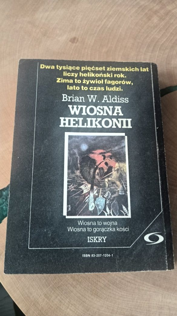 Brian w aldiss wiosna helikonii