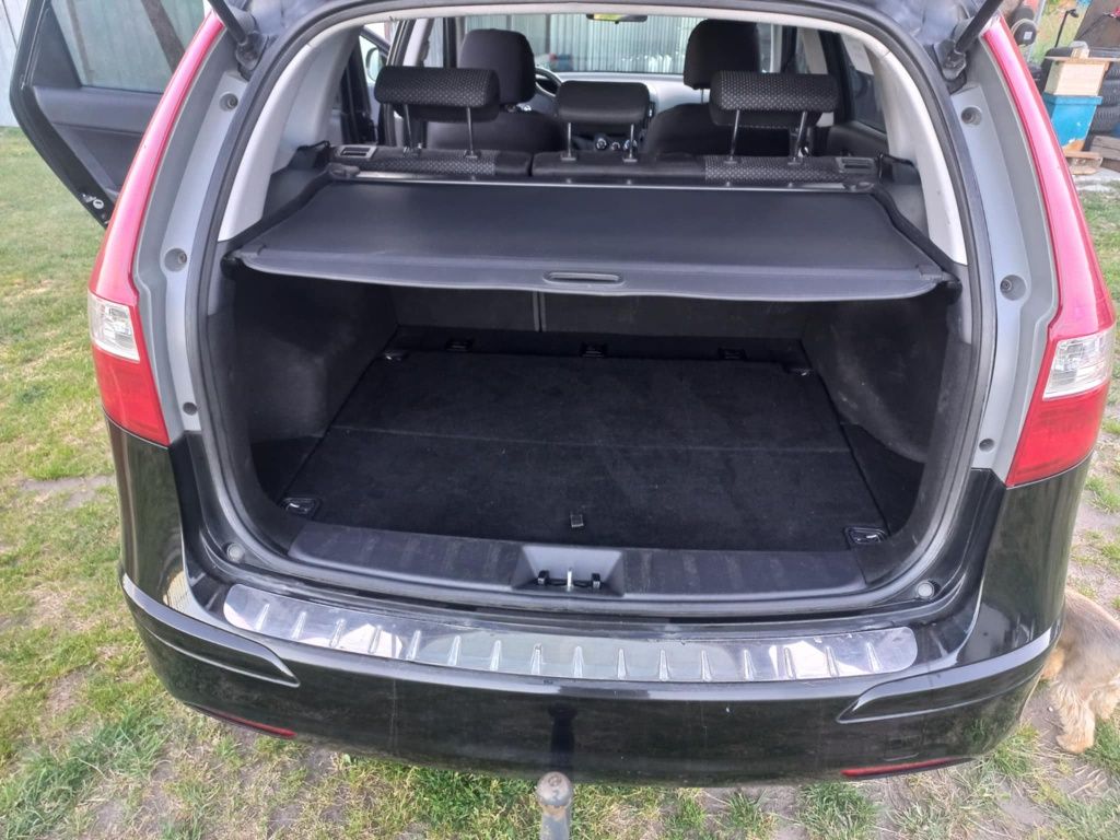 I30CW  1.6 crdi 90km