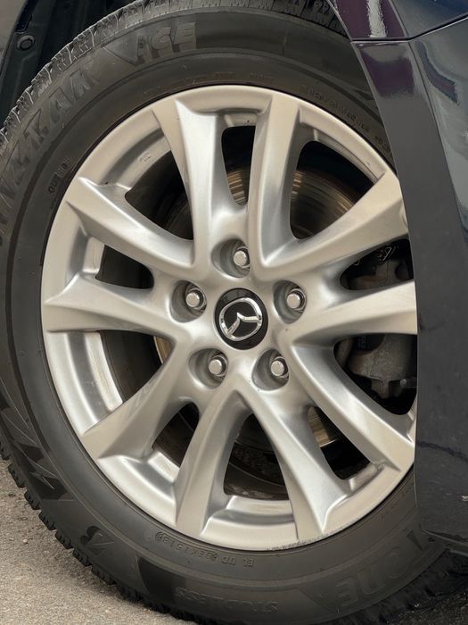 Продаю мазда 3BM 2015рік