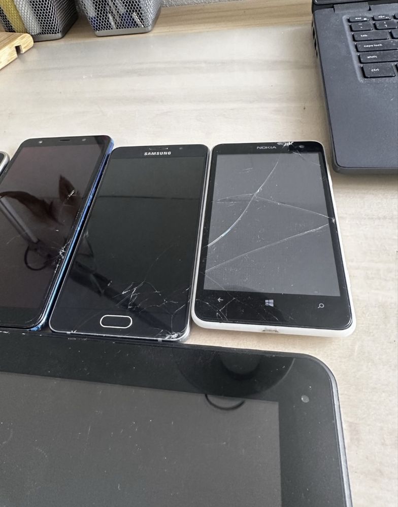 telefony starsze modele i tablet