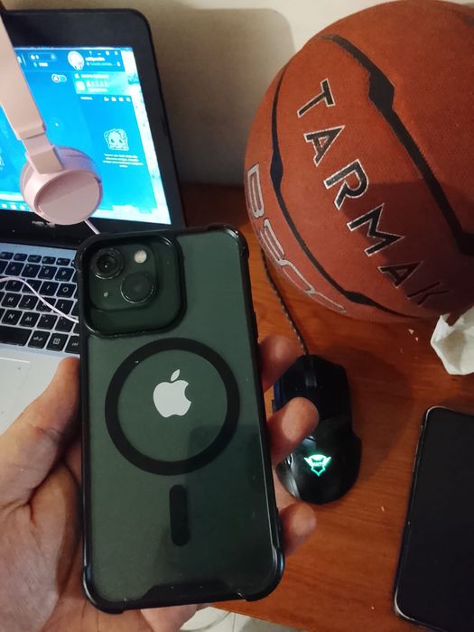 Iphone 13 em bom estado 128gb de memoria