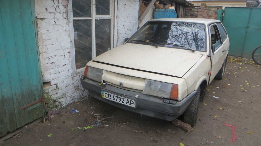 автомобиль ваз 2108