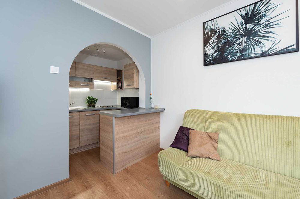 Słoneczna kawalerka na Józefa (CKD, stacja Niciarniana)