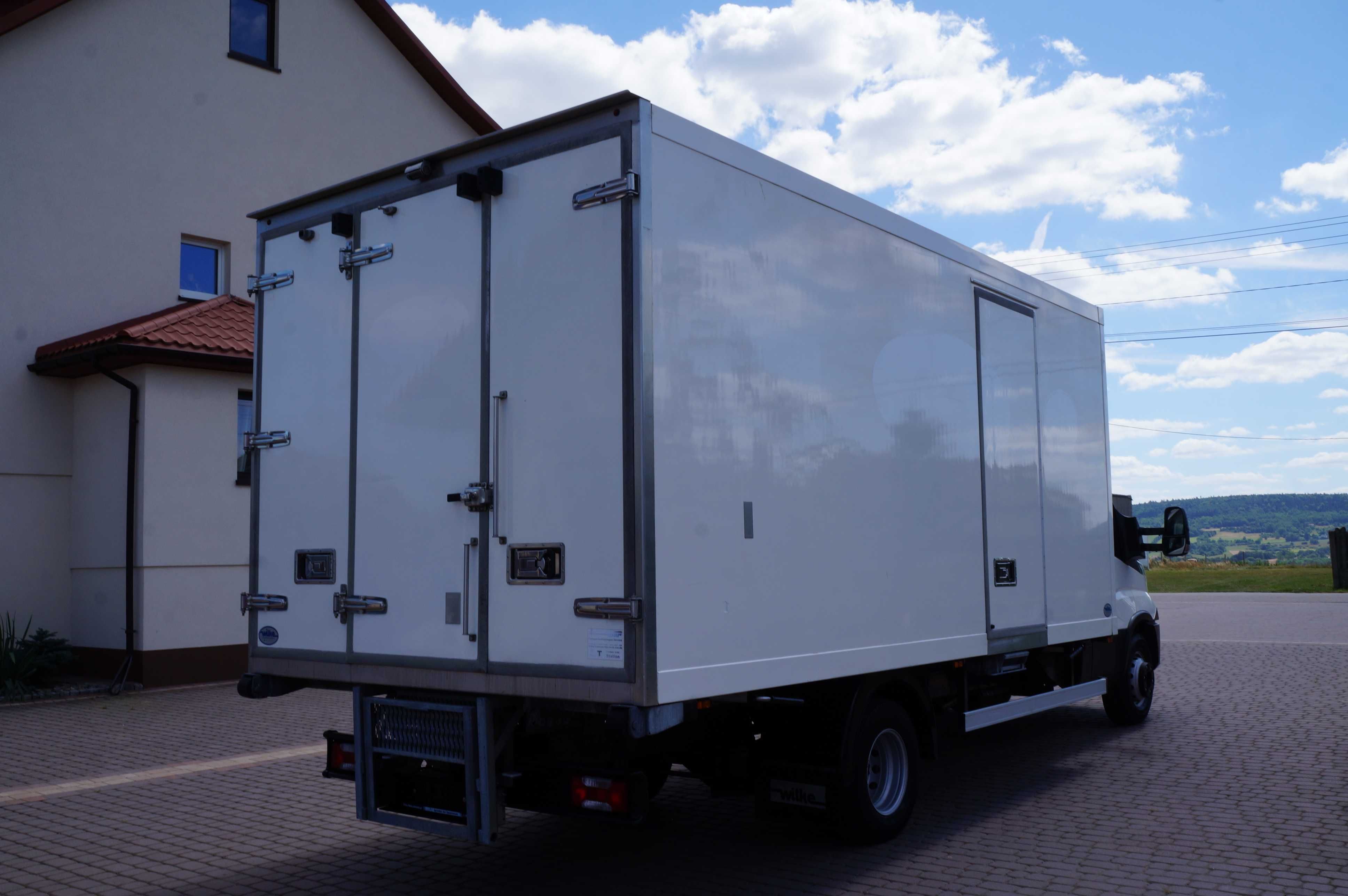 Zabudowa CHŁODNIA IVECO DAILY 2019 Rok 10 Palet V-500 MAX Idealna
