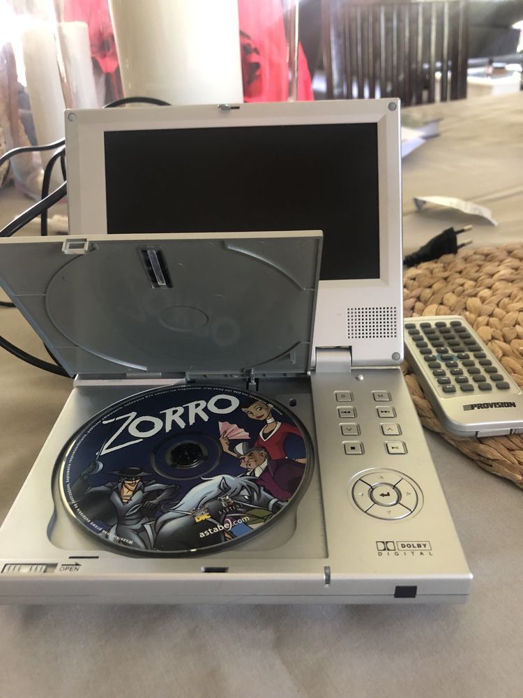 Odtwarzacz przenośny  dvd