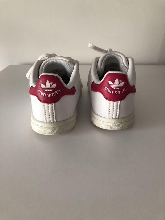 Ténis Adidas Stan Smith, menina, tamanho 22.