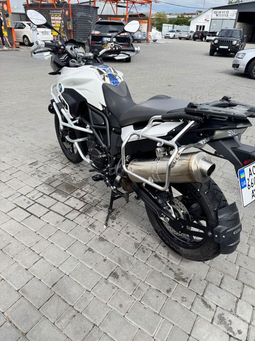 Мотоцикл bmw 700gs